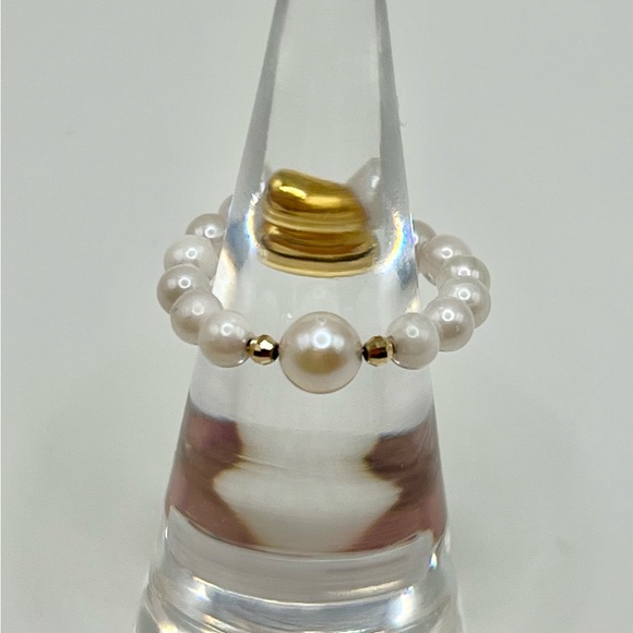 ❣️ Japan 18K Real Yellow Gold Ring Baby Akoya Pearl Stretchable ❣️ - Picture 2 of 6